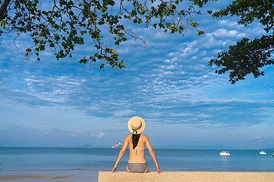 《止痛药》新作概览预告 试玩版已在Steam上发布